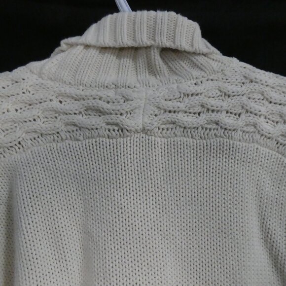 BIANCA NYGARD | medium 10-12 | Ivory Cable Knit Turtleneck Sweater - Picture 11 of 16
